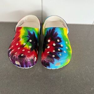 CROCS Classic Tie-Dye Graphic Clog Toddler C9 Only Worn Inside Briefly EUC
